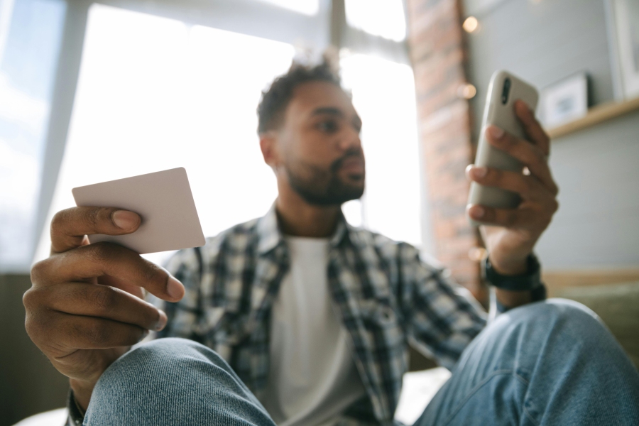 Apple Router Box FRITZ!Box zeigt neues Gerät nach Handy-Neustart: Ursache und Lösung